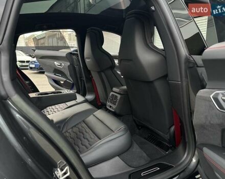 Сірий Ауді RS e-tron GT, об'ємом двигуна 0 л та пробігом 24 тис. км за 79900 $, фото 72 на Automoto.ua