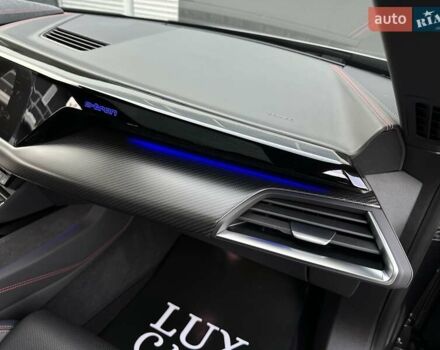 Сірий Ауді RS e-tron GT, об'ємом двигуна 0 л та пробігом 24 тис. км за 79900 $, фото 61 на Automoto.ua