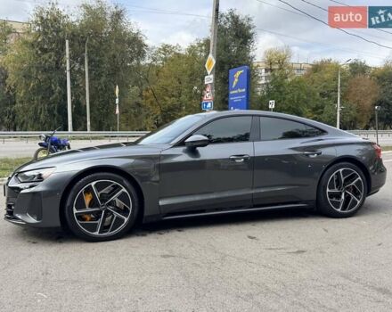Сірий Ауді RS e-tron GT, об'ємом двигуна 0 л та пробігом 11 тис. км за 79000 $, фото 13 на Automoto.ua