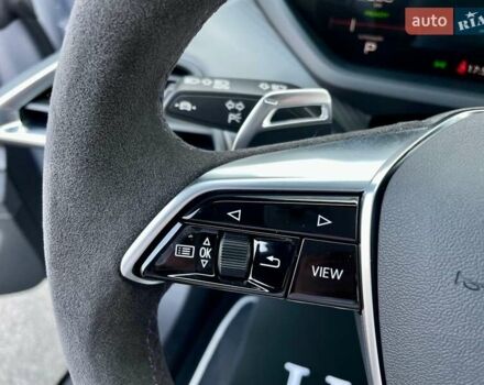 Сірий Ауді RS e-tron GT, об'ємом двигуна 0 л та пробігом 1 тис. км за 109900 $, фото 66 на Automoto.ua