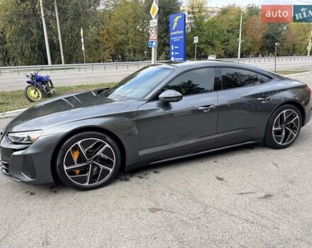 Сірий Ауді RS e-tron GT, об'ємом двигуна 0 л та пробігом 11 тис. км за 79000 $, фото 6 на Automoto.ua