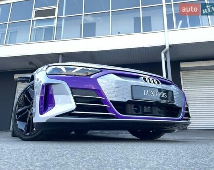 Сірий Ауді RS e-tron GT, об'ємом двигуна 0 л та пробігом 1 тис. км за 109900 $, фото 23 на Automoto.ua