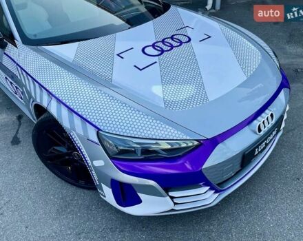 Сірий Ауді RS e-tron GT, об'ємом двигуна 0 л та пробігом 1 тис. км за 109900 $, фото 25 на Automoto.ua