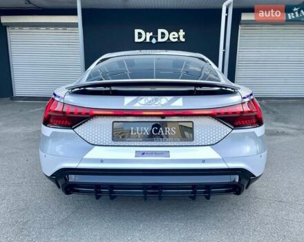 Сірий Ауді RS e-tron GT, об'ємом двигуна 0 л та пробігом 1 тис. км за 109900 $, фото 31 на Automoto.ua