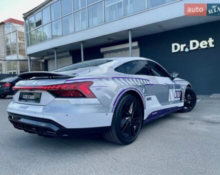 Сірий Ауді RS e-tron GT, об'ємом двигуна 0 л та пробігом 1 тис. км за 109900 $, фото 33 на Automoto.ua
