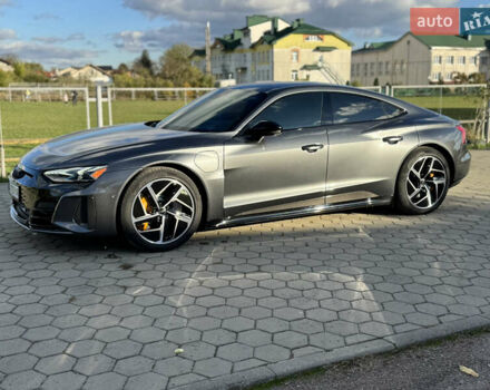 Серый Ауди RS e-tron GT, объемом двигателя 0 л и пробегом 8 тыс. км за 74000 $, фото 5 на Automoto.ua