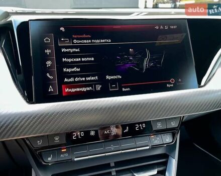Сірий Ауді RS e-tron GT, об'ємом двигуна 0 л та пробігом 1 тис. км за 109900 $, фото 88 на Automoto.ua