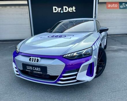 Сірий Ауді RS e-tron GT, об'ємом двигуна 0 л та пробігом 1 тис. км за 109900 $, фото 11 на Automoto.ua