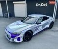 Сірий Ауді RS e-tron GT, об'ємом двигуна 0 л та пробігом 1 тис. км за 109900 $, фото 5 на Automoto.ua