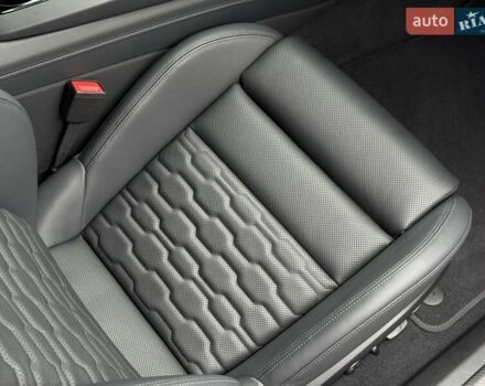 Серый Ауди RS e-tron GT, объемом двигателя 0 л и пробегом 7 тыс. км за 78000 $, фото 28 на Automoto.ua