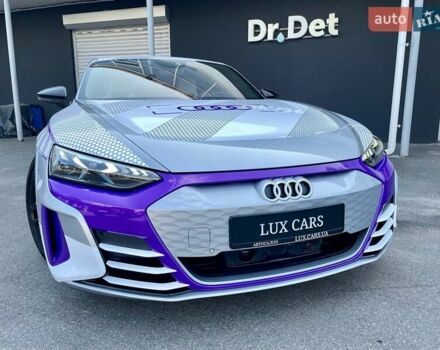 Сірий Ауді RS e-tron GT, об'ємом двигуна 0 л та пробігом 1 тис. км за 109900 $, фото 26 на Automoto.ua