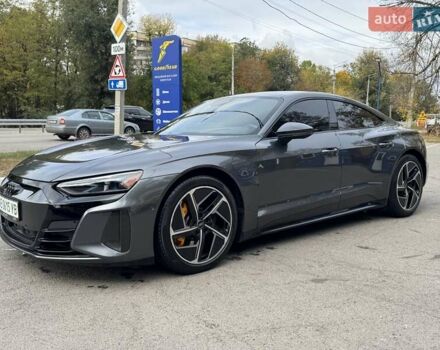 Сірий Ауді RS e-tron GT, об'ємом двигуна 0 л та пробігом 11 тис. км за 79000 $, фото 14 на Automoto.ua
