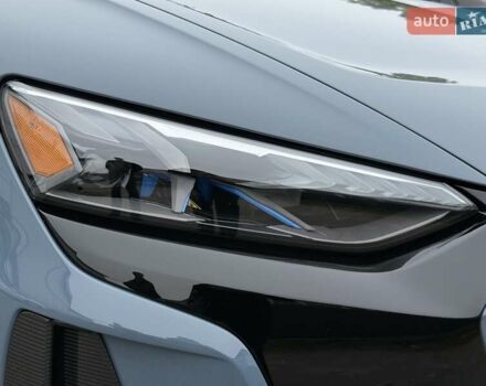 Серый Ауди RS e-tron GT, объемом двигателя 0 л и пробегом 7 тыс. км за 78000 $, фото 38 на Automoto.ua