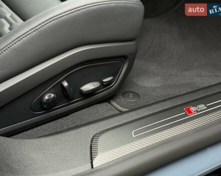 Серый Ауди RS e-tron GT, объемом двигателя 0 л и пробегом 7 тыс. км за 78000 $, фото 29 на Automoto.ua