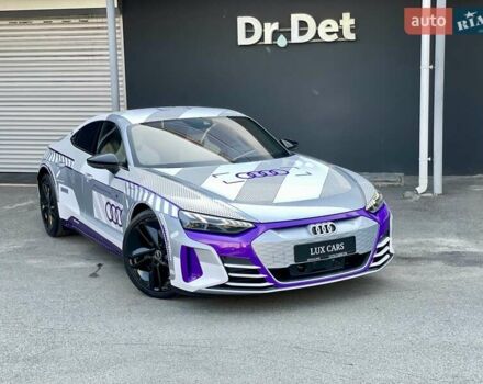 Сірий Ауді RS e-tron GT, об'ємом двигуна 0 л та пробігом 1 тис. км за 109900 $, фото 21 на Automoto.ua