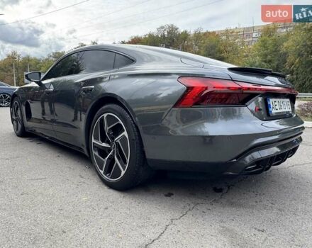 Сірий Ауді RS e-tron GT, об'ємом двигуна 0 л та пробігом 11 тис. км за 79000 $, фото 9 на Automoto.ua