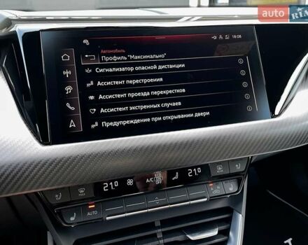 Сірий Ауді RS e-tron GT, об'ємом двигуна 0 л та пробігом 1 тис. км за 109900 $, фото 92 на Automoto.ua