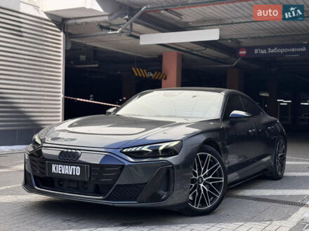 Ауді RS e-tron GT 2021 у Києві на Automoto.ua Сірий Ауді RS e-tron GT, об'ємом двигуна 0 л та пробігом 21 тис. км за 62000 $, фото 1 на Automoto.ua