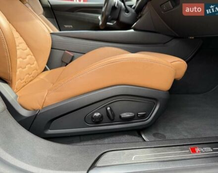 Синий Ауди RS e-tron GT, объемом двигателя 0 л и пробегом 49 тыс. км за 69800 $, фото 32 на Automoto.ua