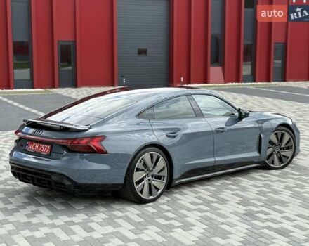 Синий Ауди RS e-tron GT, объемом двигателя 0 л и пробегом 49 тыс. км за 69800 $, фото 10 на Automoto.ua