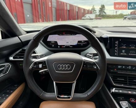 Синий Ауди RS e-tron GT, объемом двигателя 0 л и пробегом 49 тыс. км за 69800 $, фото 36 на Automoto.ua