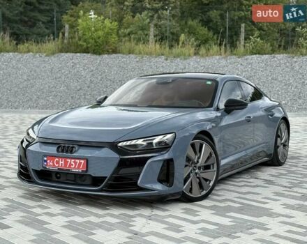 Синий Ауди RS e-tron GT, объемом двигателя 0 л и пробегом 49 тыс. км за 69800 $, фото 3 на Automoto.ua