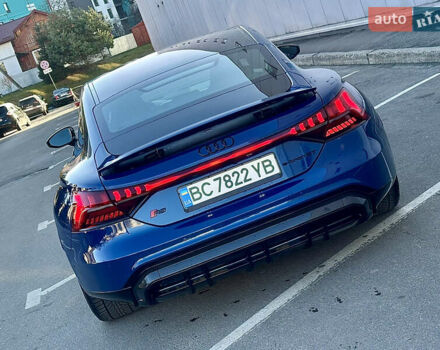 Синий Ауди RS e-tron GT, объемом двигателя 0 л и пробегом 27 тыс. км за 68000 $, фото 5 на Automoto.ua