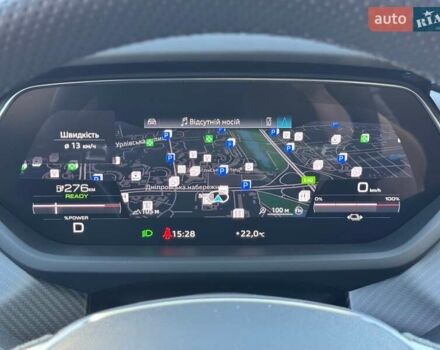 Синий Ауди RS e-tron GT, объемом двигателя 0 л и пробегом 5 тыс. км за 92400 $, фото 43 на Automoto.ua