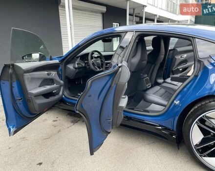 Синий Ауди RS e-tron GT, объемом двигателя 0 л и пробегом 7 тыс. км за 92900 $, фото 46 на Automoto.ua