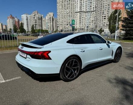 Синий Ауди RS e-tron GT, объемом двигателя 0 л и пробегом 5 тыс. км за 92400 $, фото 7 на Automoto.ua