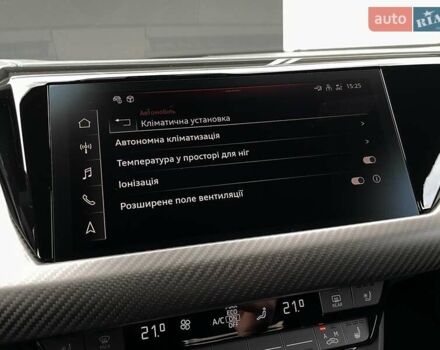 Синий Ауди RS e-tron GT, объемом двигателя 0 л и пробегом 7 тыс. км за 92900 $, фото 86 на Automoto.ua