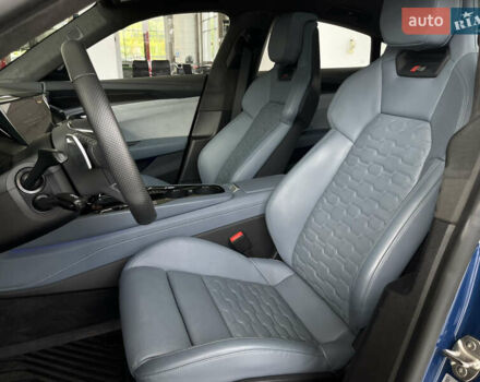 Синій Ауді RS e-tron GT, об'ємом двигуна 0 л та пробігом 11 тис. км за 72000 $, фото 16 на Automoto.ua