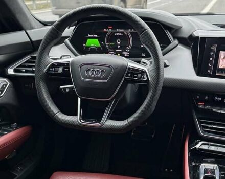 Синій Ауді RS e-tron GT, об'ємом двигуна 0 л та пробігом 9 тис. км за 87000 $, фото 31 на Automoto.ua