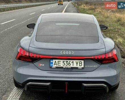 Синій Ауді RS e-tron GT, об'ємом двигуна 0 л та пробігом 9 тис. км за 87000 $, фото 17 на Automoto.ua