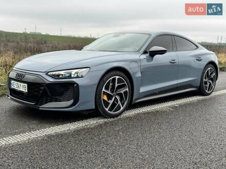 Синий Ауди RS e-tron GT, объемом двигателя 0 л и пробегом 9 тыс. км за 87000 $, фото 1 на Automoto.ua