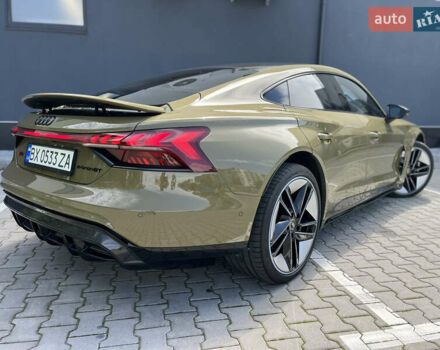 Зеленый Ауди RS e-tron GT, объемом двигателя 0 л и пробегом 20 тыс. км за 70000 $, фото 11 на Automoto.ua