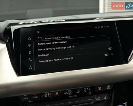 Зеленый Ауди RS e-tron GT, объемом двигателя 0 л и пробегом 27 тыс. км за 71900 $, фото 72 на Automoto.ua