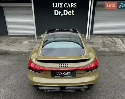 Зеленый Ауди RS e-tron GT, объемом двигателя 0 л и пробегом 27 тыс. км за 71900 $, фото 35 на Automoto.ua