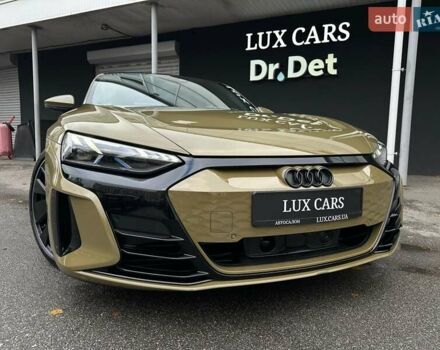 Зеленый Ауди RS e-tron GT, объемом двигателя 0 л и пробегом 27 тыс. км за 71900 $, фото 29 на Automoto.ua