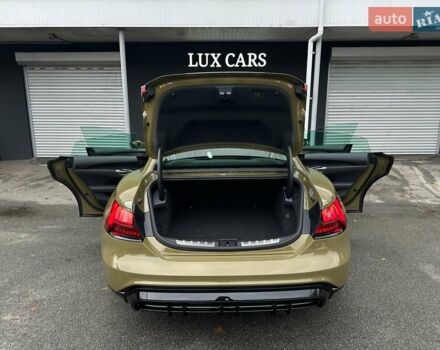 Зеленый Ауди RS e-tron GT, объемом двигателя 0 л и пробегом 27 тыс. км за 71900 $, фото 86 на Automoto.ua