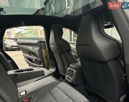 Зеленый Ауди RS e-tron GT, объемом двигателя 0 л и пробегом 27 тыс. км за 71900 $, фото 79 на Automoto.ua