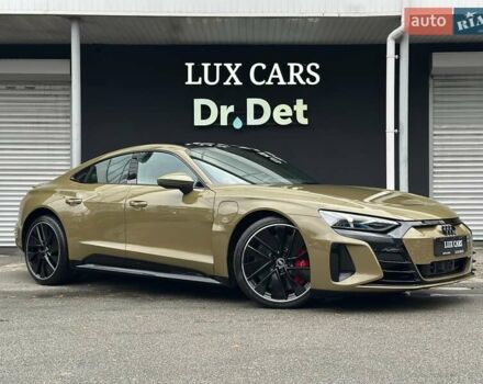 Зеленый Ауди RS e-tron GT, объемом двигателя 0 л и пробегом 27 тыс. км за 71900 $, фото 25 на Automoto.ua