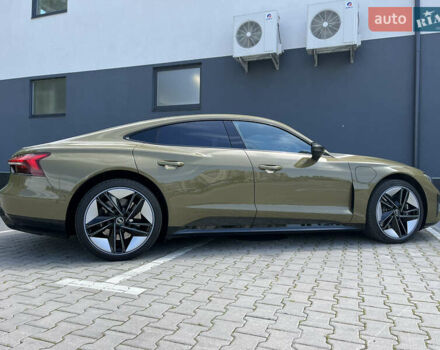 Зеленый Ауди RS e-tron GT, объемом двигателя 0 л и пробегом 20 тыс. км за 70000 $, фото 9 на Automoto.ua