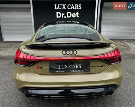 Зеленый Ауди RS e-tron GT, объемом двигателя 0 л и пробегом 27 тыс. км за 71900 $, фото 36 на Automoto.ua