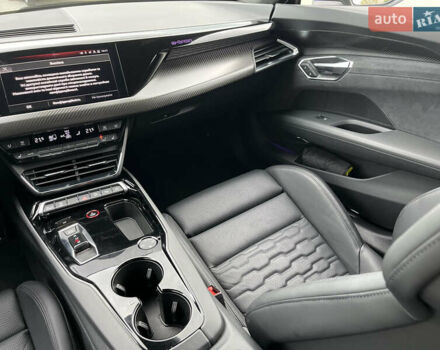 Зеленый Ауди RS e-tron GT, объемом двигателя 0 л и пробегом 20 тыс. км за 70000 $, фото 42 на Automoto.ua