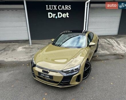 Зеленый Ауди RS e-tron GT, объемом двигателя 0 л и пробегом 27 тыс. км за 71900 $, фото 14 на Automoto.ua