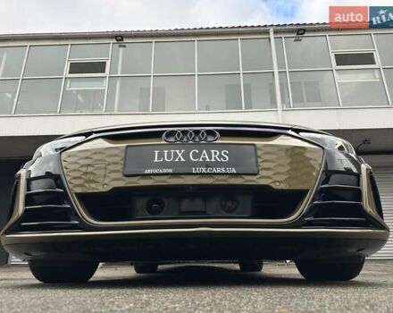 Зеленый Ауди RS e-tron GT, объемом двигателя 0 л и пробегом 27 тыс. км за 71900 $, фото 6 на Automoto.ua