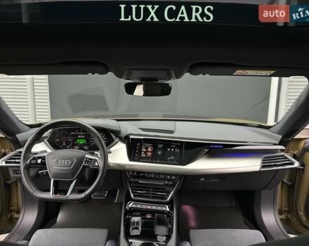 Зеленый Ауди RS e-tron GT, объемом двигателя 0 л и пробегом 27 тыс. км за 71900 $, фото 51 на Automoto.ua