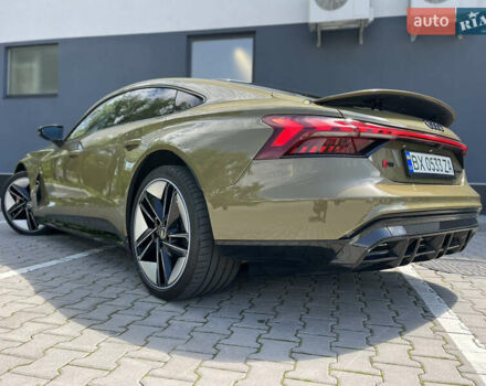 Зеленый Ауди RS e-tron GT, объемом двигателя 0 л и пробегом 20 тыс. км за 70000 $, фото 15 на Automoto.ua