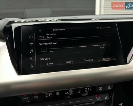 Зеленый Ауди RS e-tron GT, объемом двигателя 0 л и пробегом 27 тыс. км за 71900 $, фото 74 на Automoto.ua